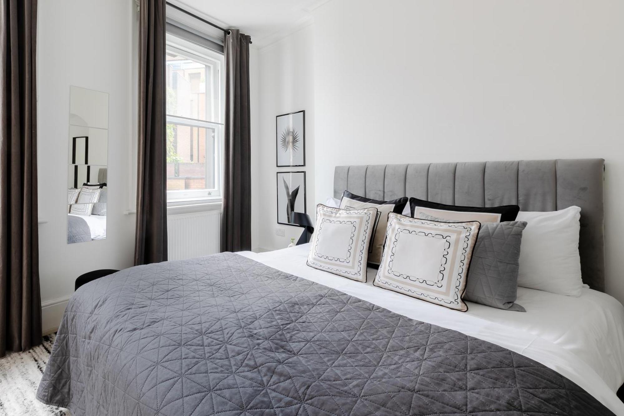 Rare Find Off Oxford St! Soho 5Bed Design House For Xxl Groups Apartment London Exterior photo